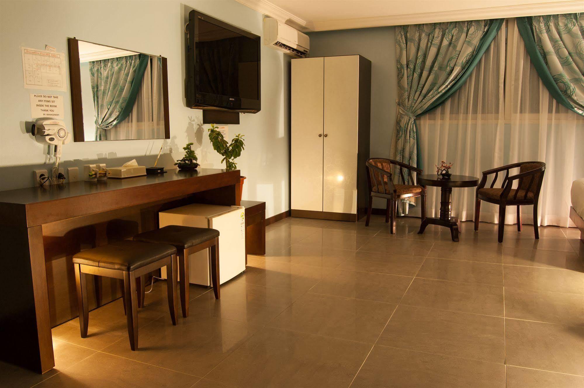 Hotel Galleria Saipan การาปัน ภายนอก รูปภาพ